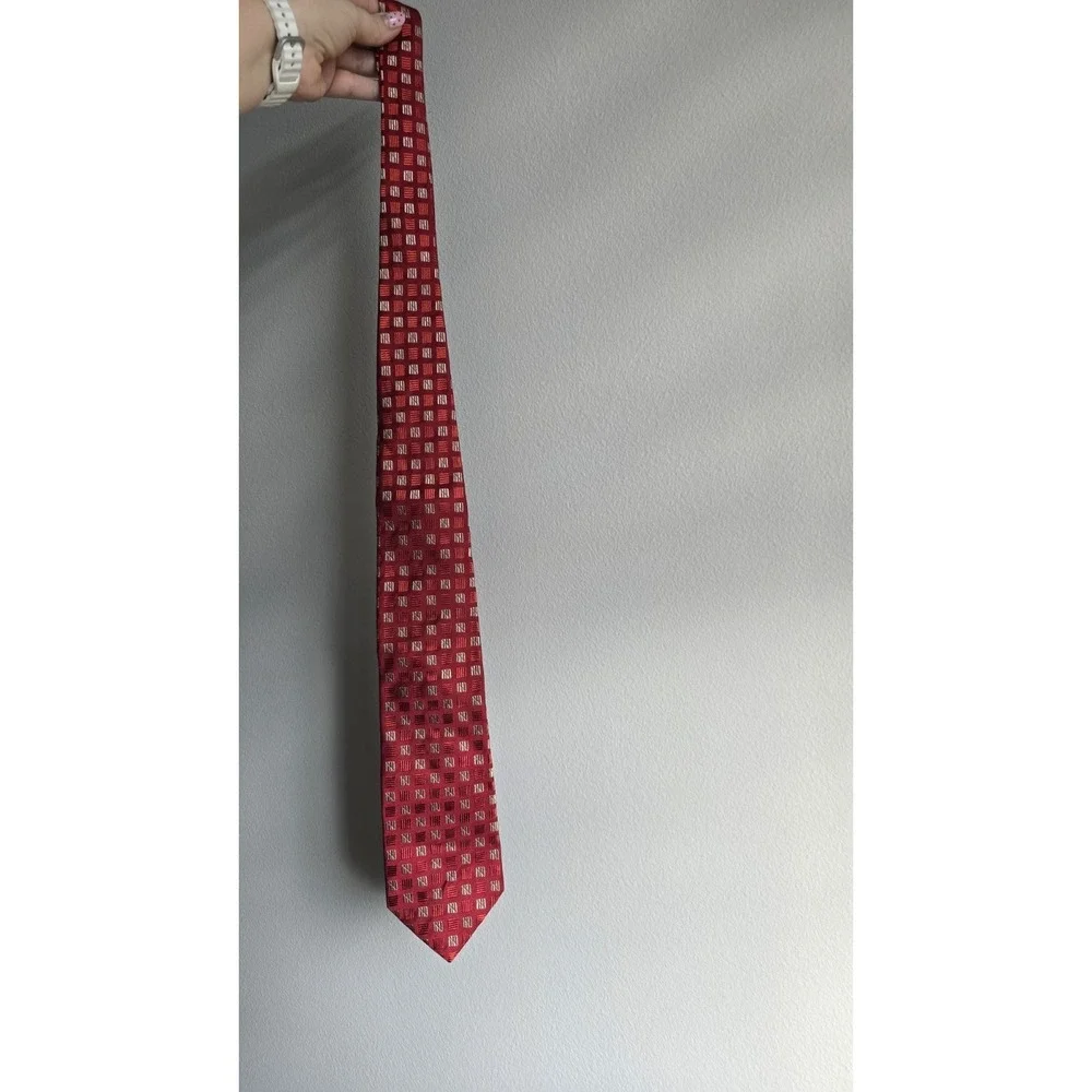 Hugo Boss BOSS Red Silk Tie‎ Geometric Pattern Designer Necktie Luxury Men's Tie